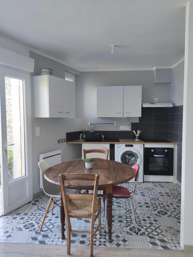 Les Plantades Aveyronnaises Apartment Saint-Georges-de-Luzencon Bagian luar foto